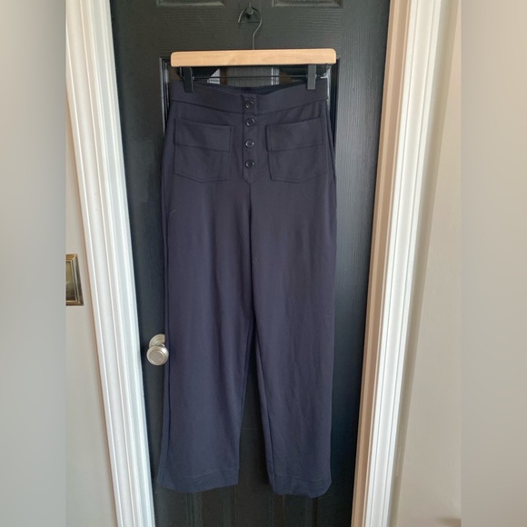 NWT Halara High Waisted Button Multiple Pockets Straight Leg Casual Pants-Size M - Picture 3 of 9